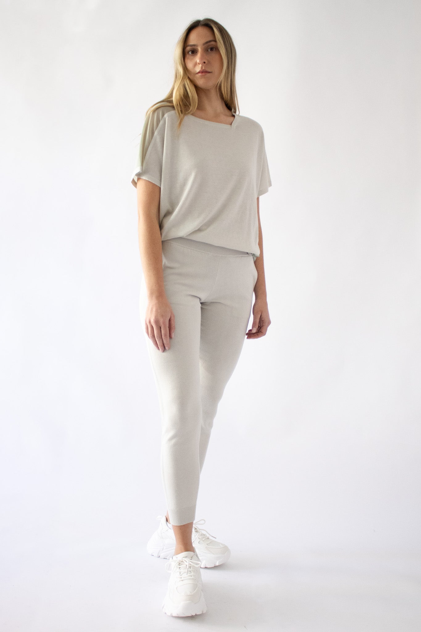 NF23 - Archive