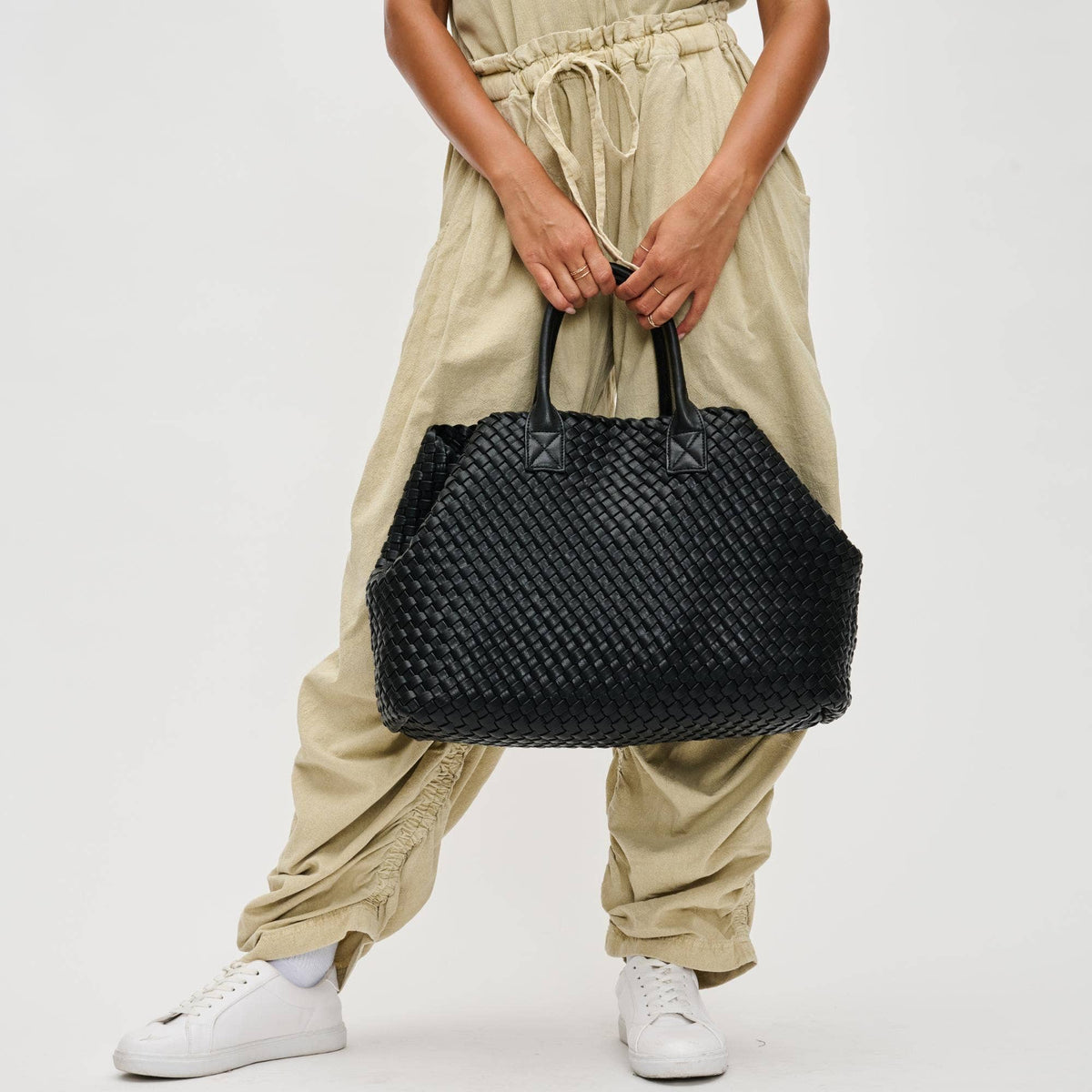 Ithaca Woven Vegan Leather Tote: Black