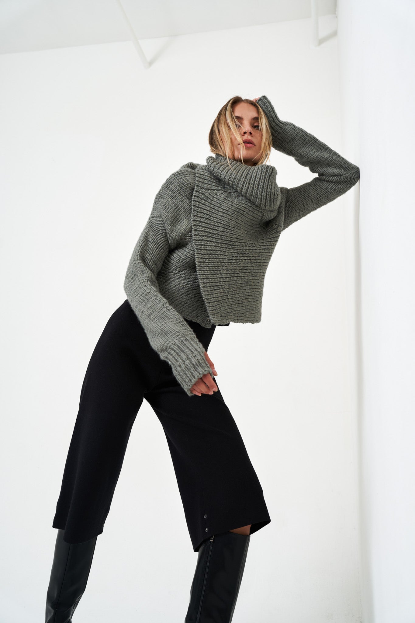 Look 3