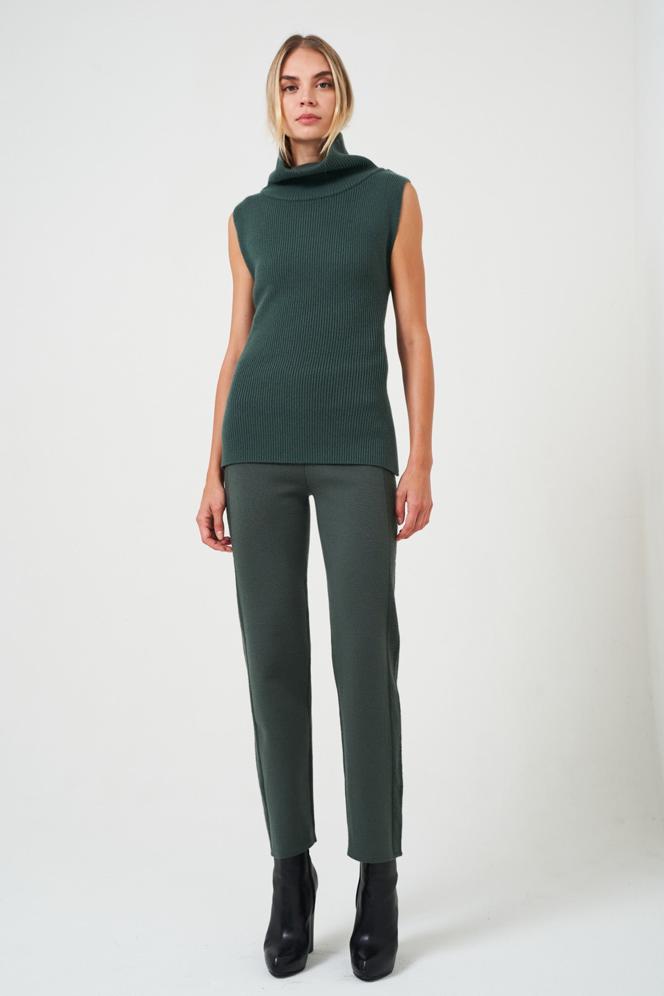 N94-LW - Side Strap Vest | NFP