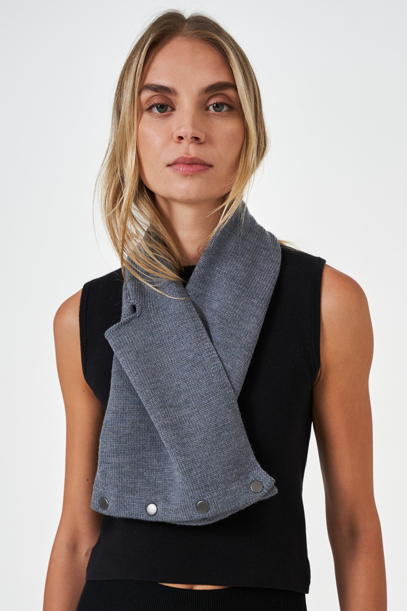 NA01 - Snap Neck Warmer | NFP