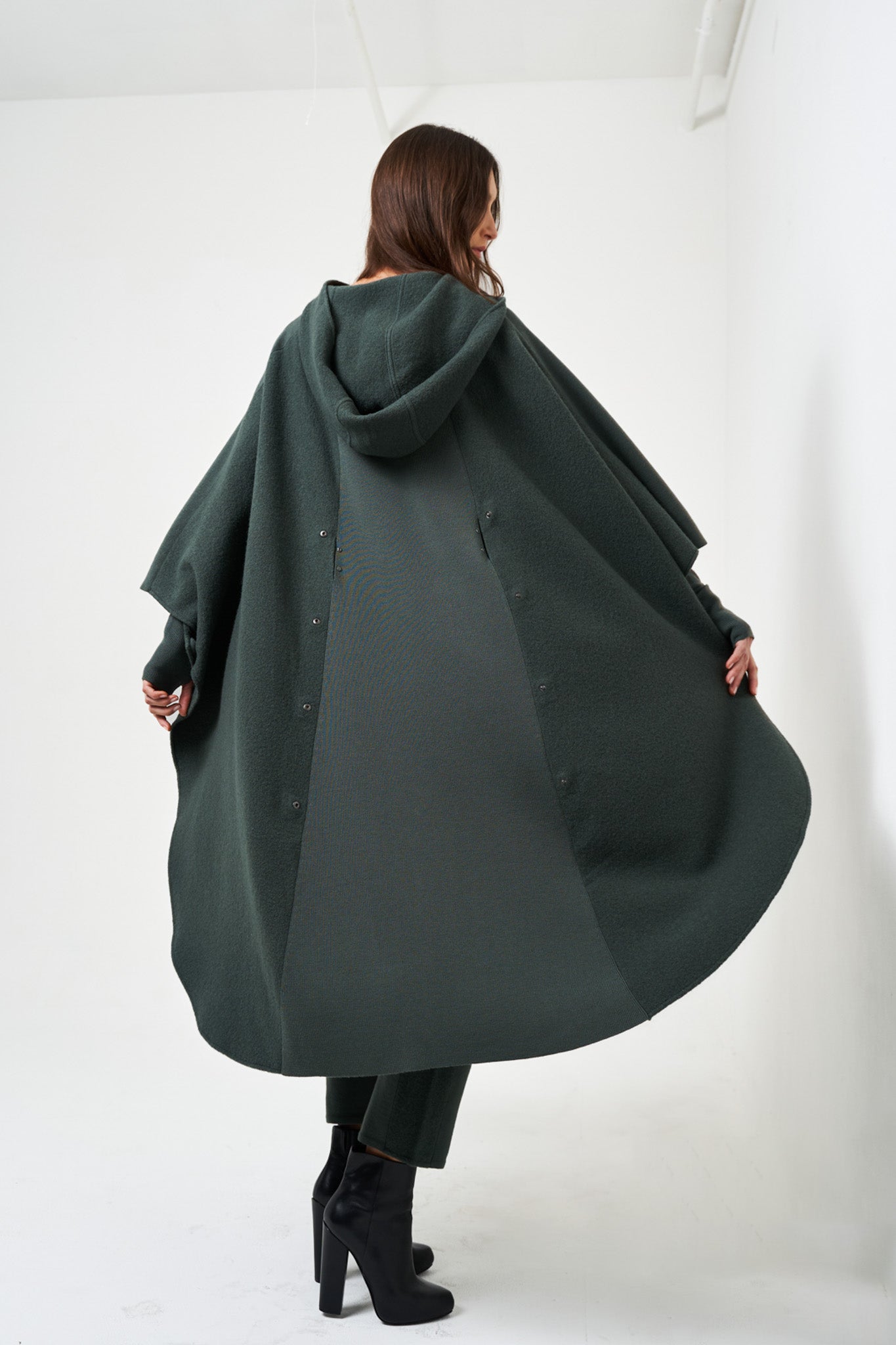 a*様 CHARCOAL CAPE HOODIE Jimmy Hourihan | Charcoal and Grey Knee Length Cape with Pockets